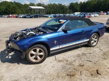  Salvage Ford Mustang