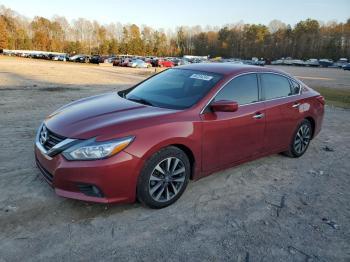  Salvage Nissan Altima