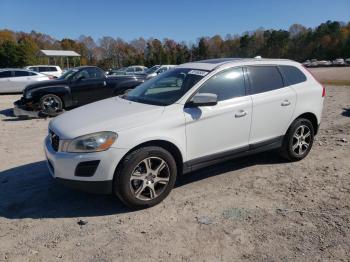  Salvage Volvo XC60