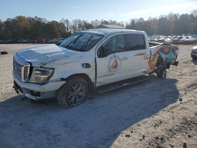  Salvage Nissan Titan