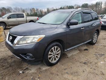  Salvage Nissan Pathfinder