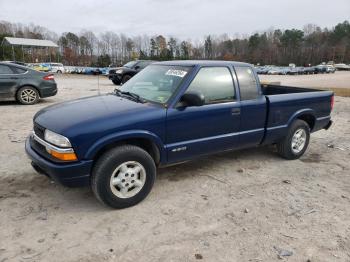  Salvage Chevrolet S-10