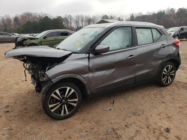  Salvage Nissan Kicks