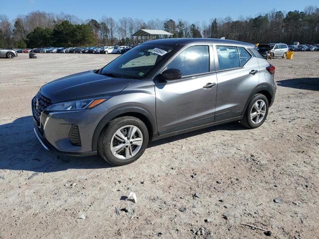  Salvage Nissan Kicks