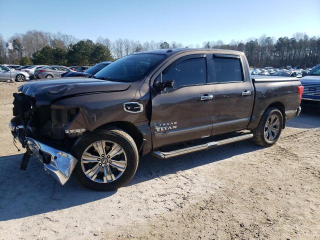  Salvage Nissan Titan