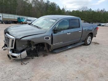  Salvage Nissan Titan