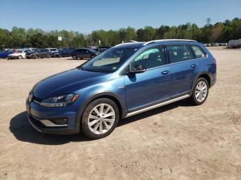  Salvage Volkswagen Golf
