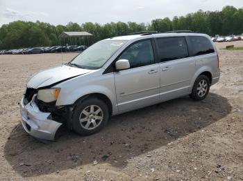  Salvage Chrysler Minivan