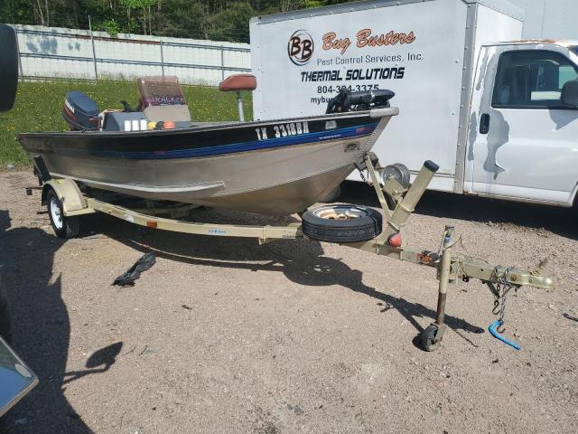  Salvage Bass Boat