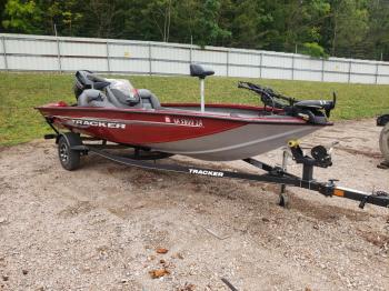  Salvage Tracker Boat