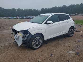  Salvage Hyundai KONA