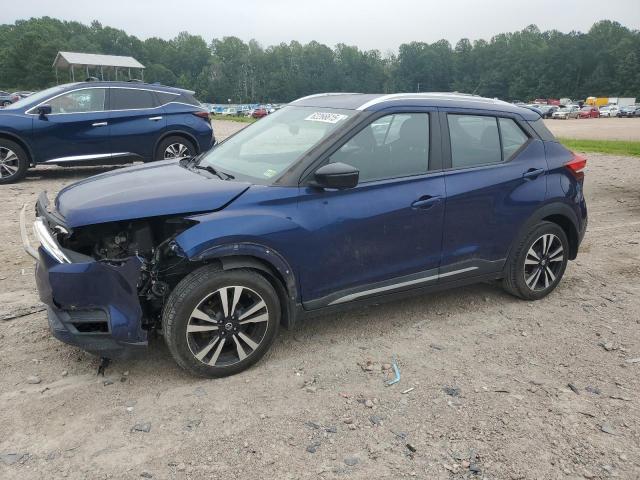  Salvage Nissan Kicks