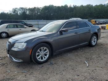  Salvage Chrysler 300