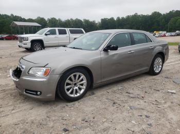  Salvage Chrysler 300