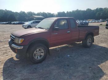  Salvage Toyota Tacoma