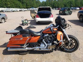  Salvage Harley-Davidson Fl