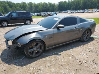  Salvage Ford Mustang