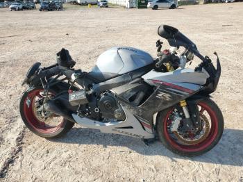  Salvage Suzuki Gsxr750