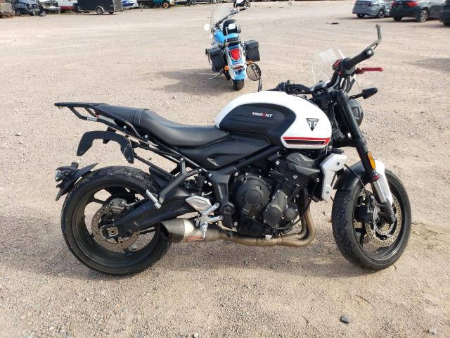  Salvage Triumph Motorcycle Trident 66