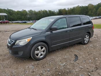  Salvage Volkswagen Routan