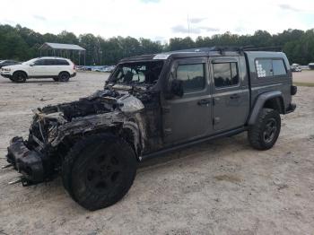  Salvage Jeep Gladiator