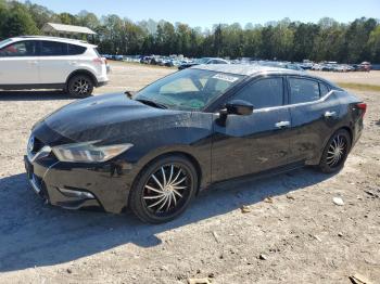  Salvage Nissan Maxima