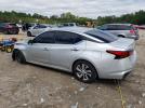 Nissan Altima S Image 8
