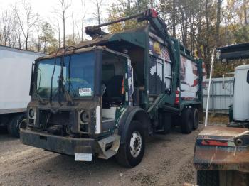  Salvage Mack 600 Mru600