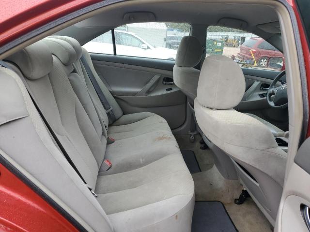 Toyota Camry Base Image 8