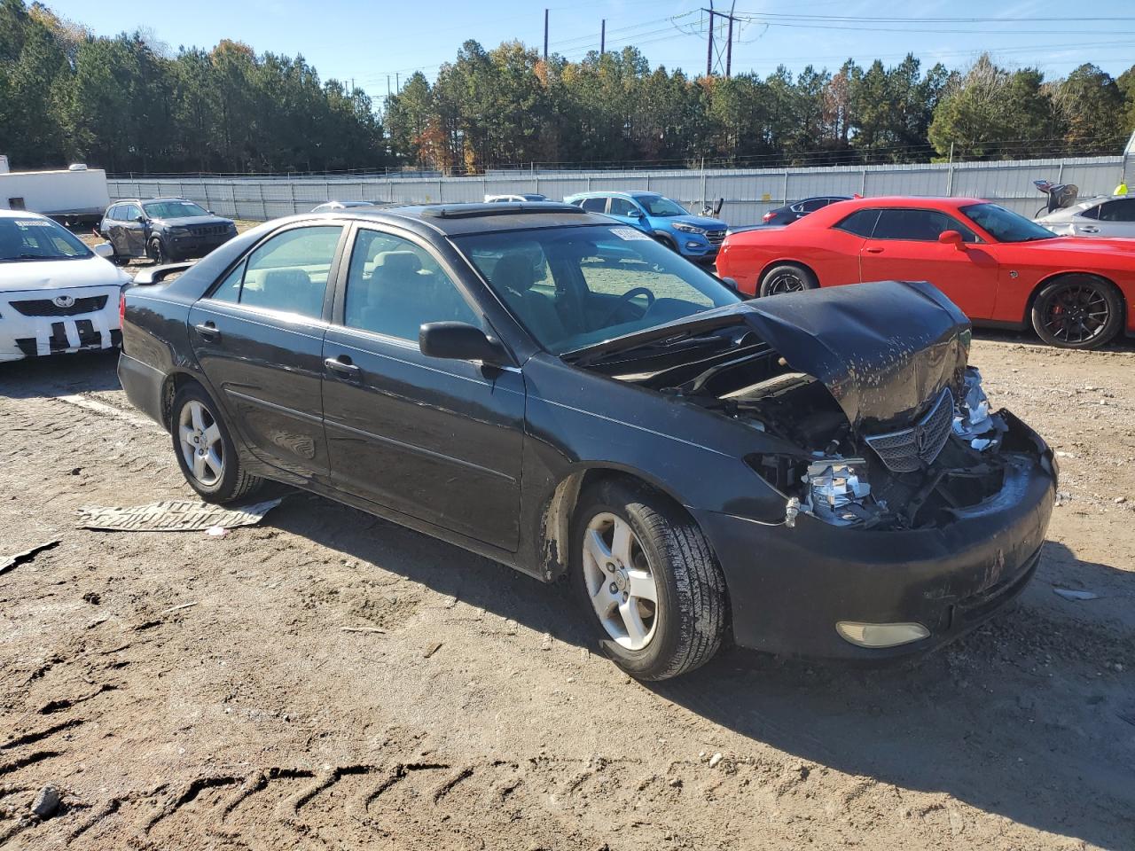Toyota Camry Le Image 2