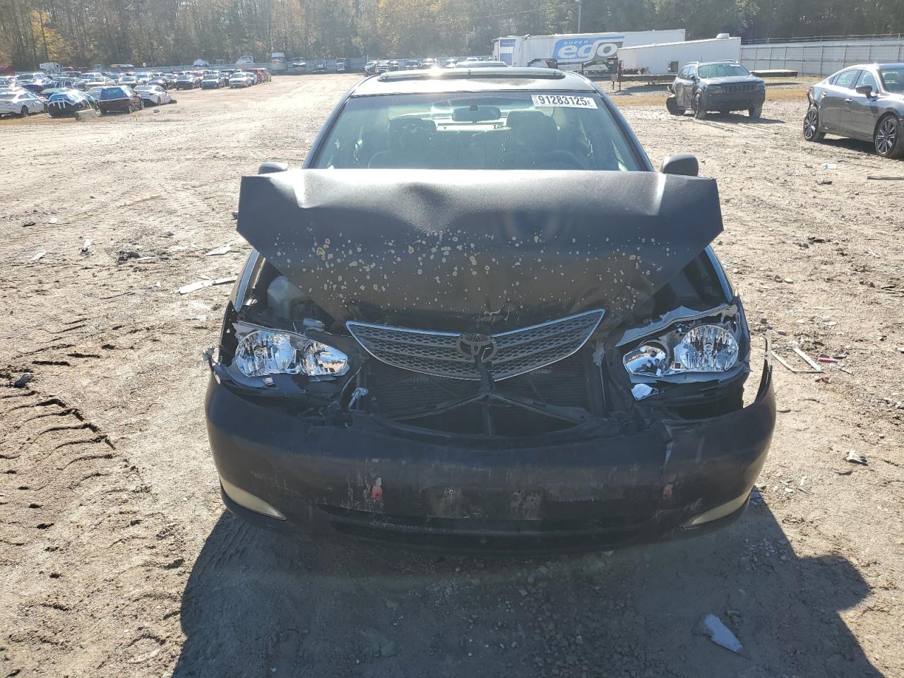 Toyota Camry Le Image 13