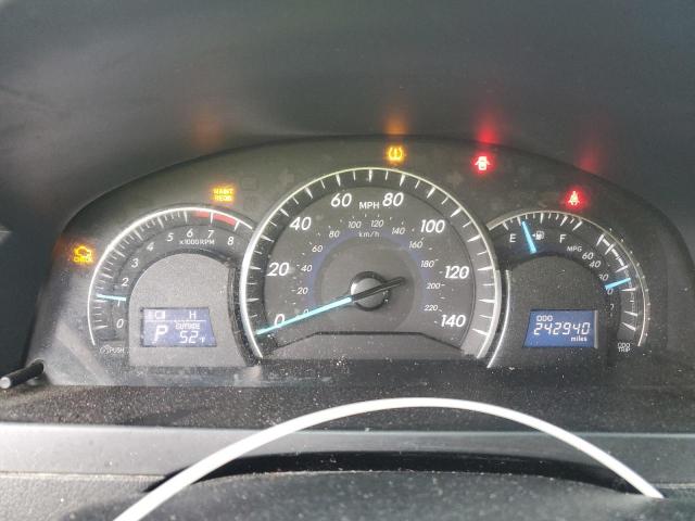 Toyota Camry Base Image 8