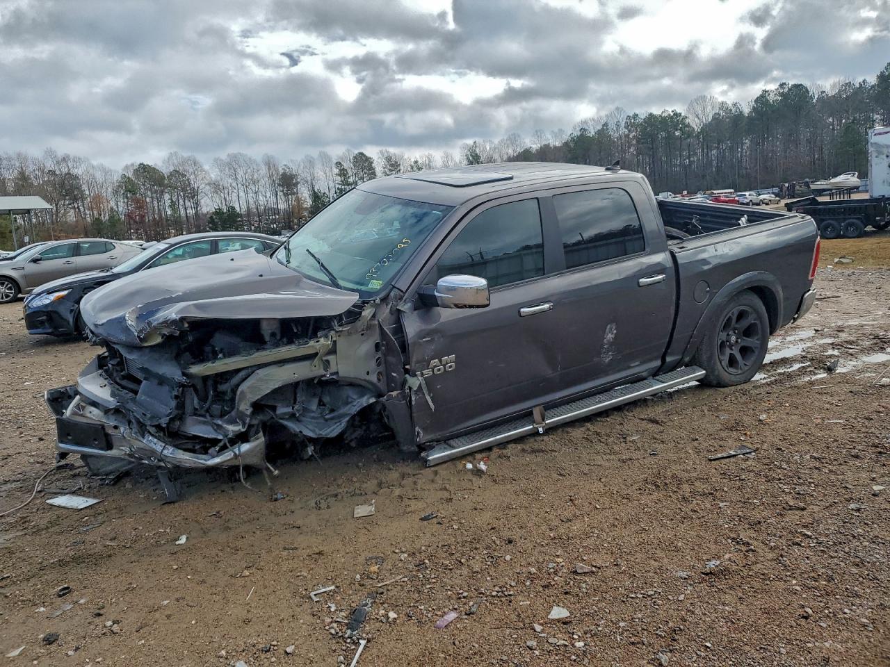 Ram 1500 Laramie Image 1