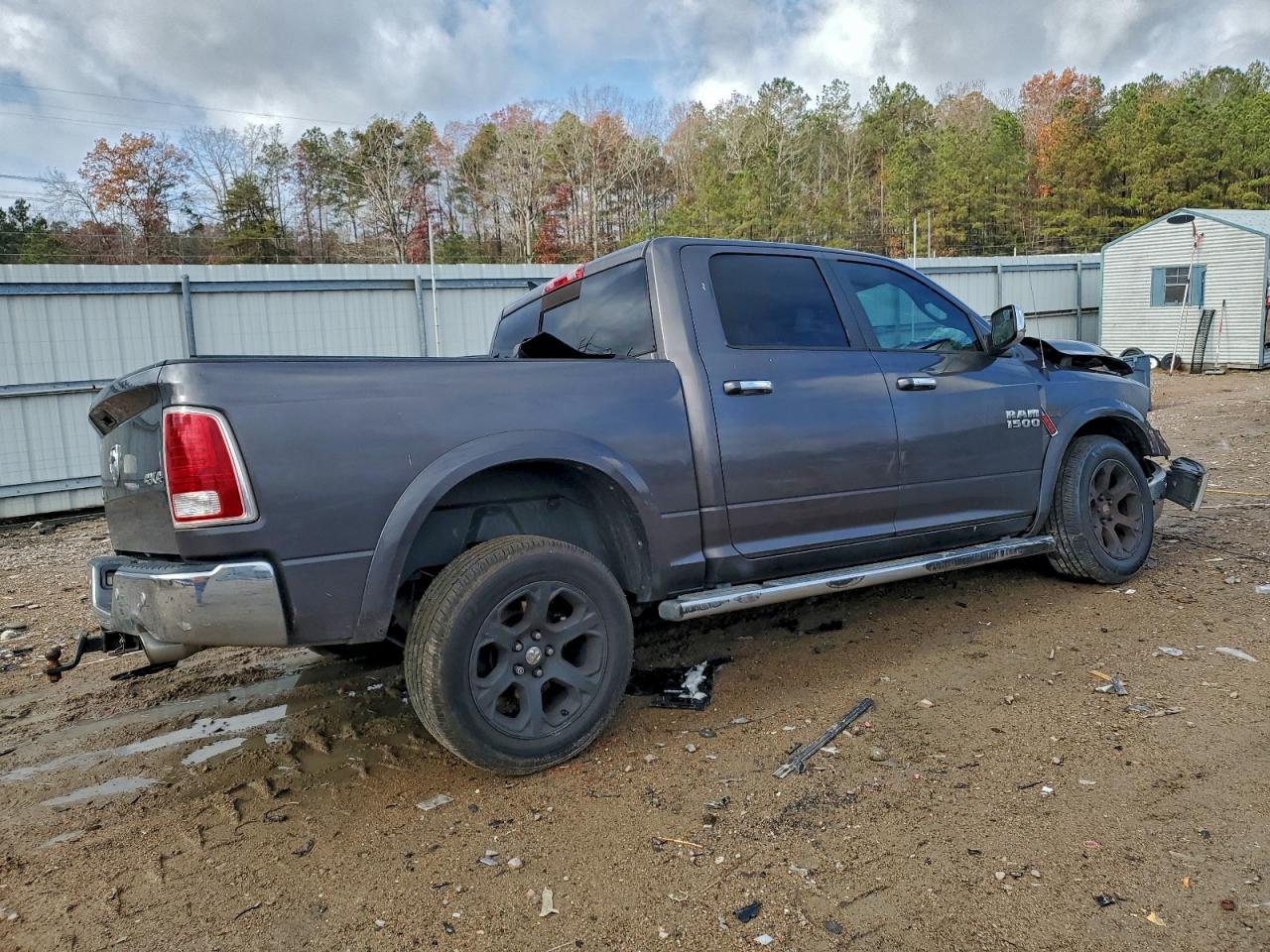 Ram 1500 Laramie Image 5