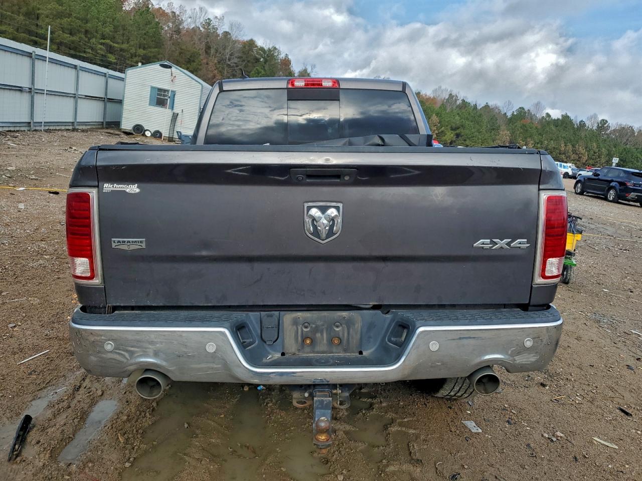 Ram 1500 Laramie Image 10