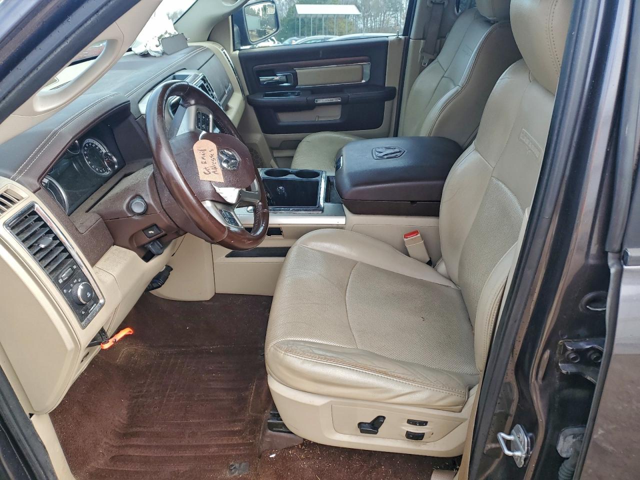 Ram 1500 Laramie Image 3