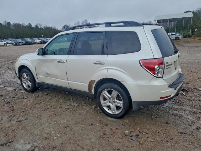 Subaru Forester 2.5x Premium Image 3