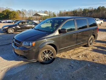  Salvage Dodge Caravan