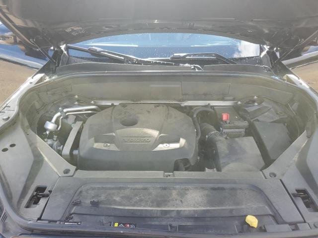 Volvo XC90 T5 Image 12