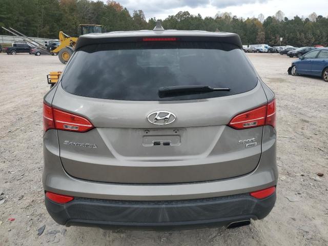 Hyundai SANTA FE Image 6