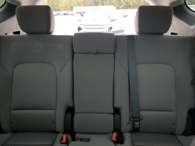 Hyundai SANTA FE Image 8