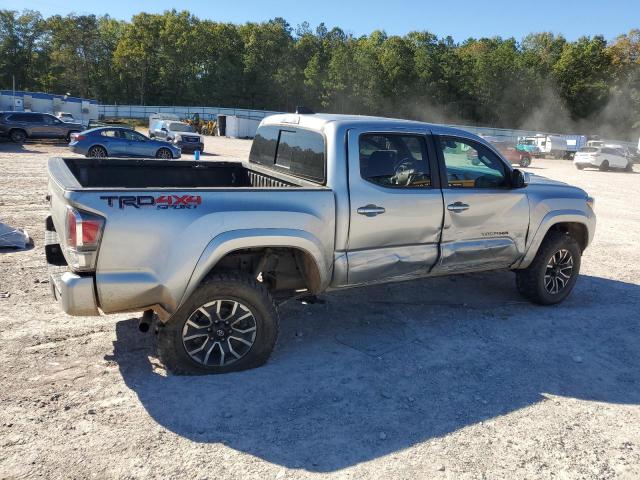 Toyota Tacoma Double Cab Image 5