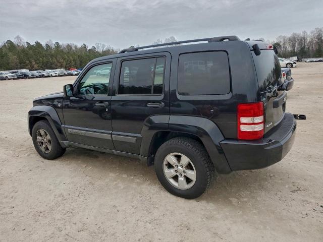 Jeep Liberty Sport Image 2