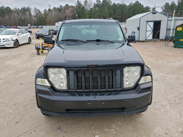 Jeep Liberty Sport Image 7