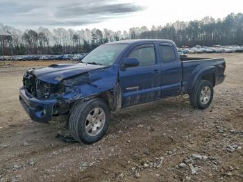  Salvage Toyota Tacoma