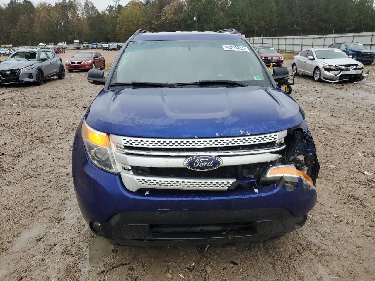 Ford Explorer Xlt Image 12