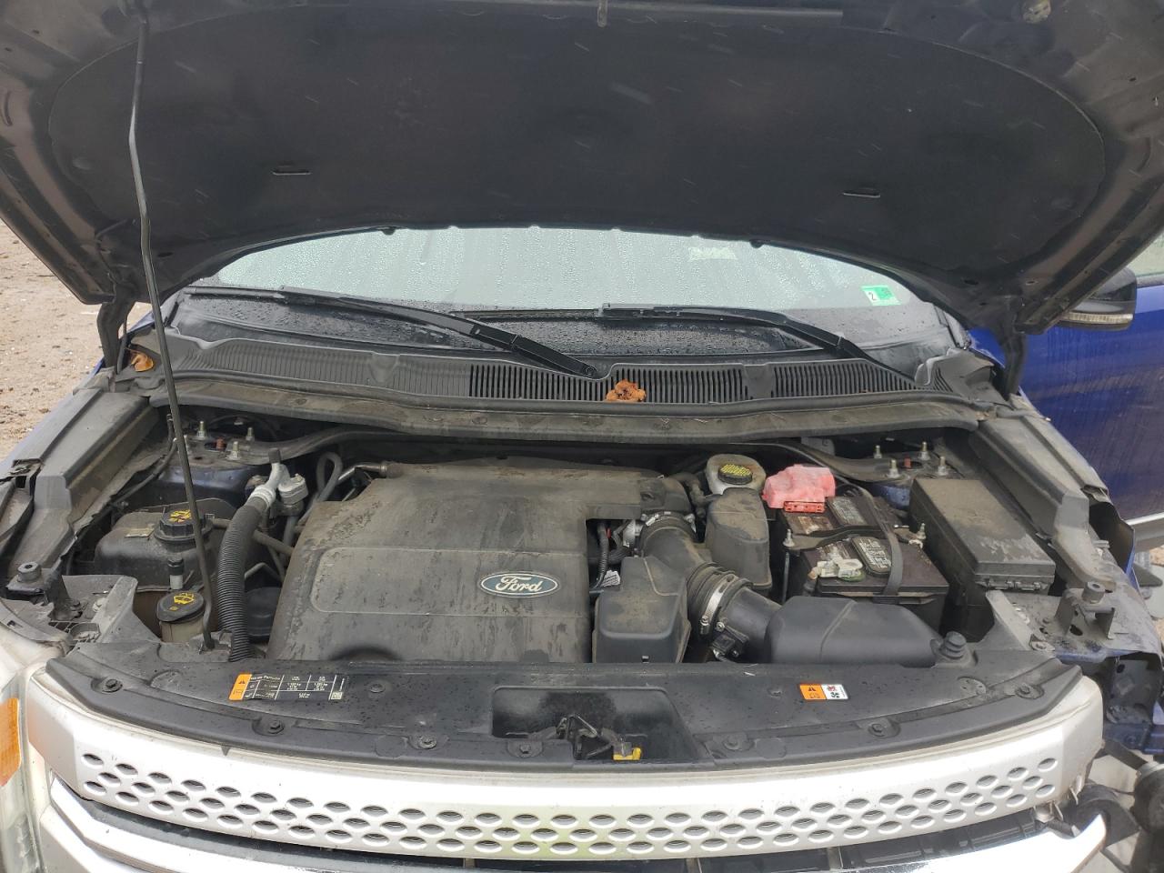 Ford Explorer Xlt Image 3