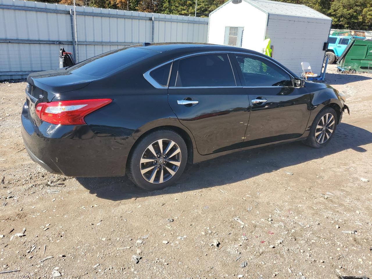 Nissan Altima 2.5 Image 3