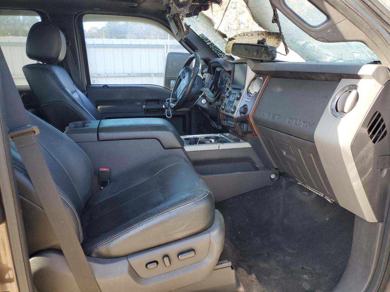 Ford F-250 Super Duty Image 8