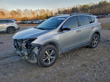  Salvage Toyota RAV4